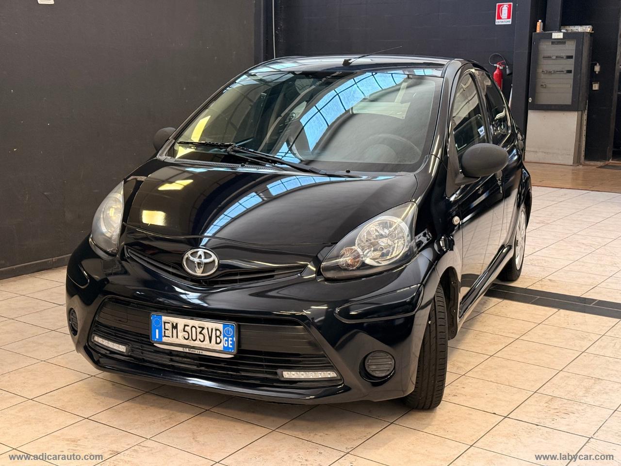TOYOTA Aygo 1.0 12V VVT-i 5p. Lounge Connect
