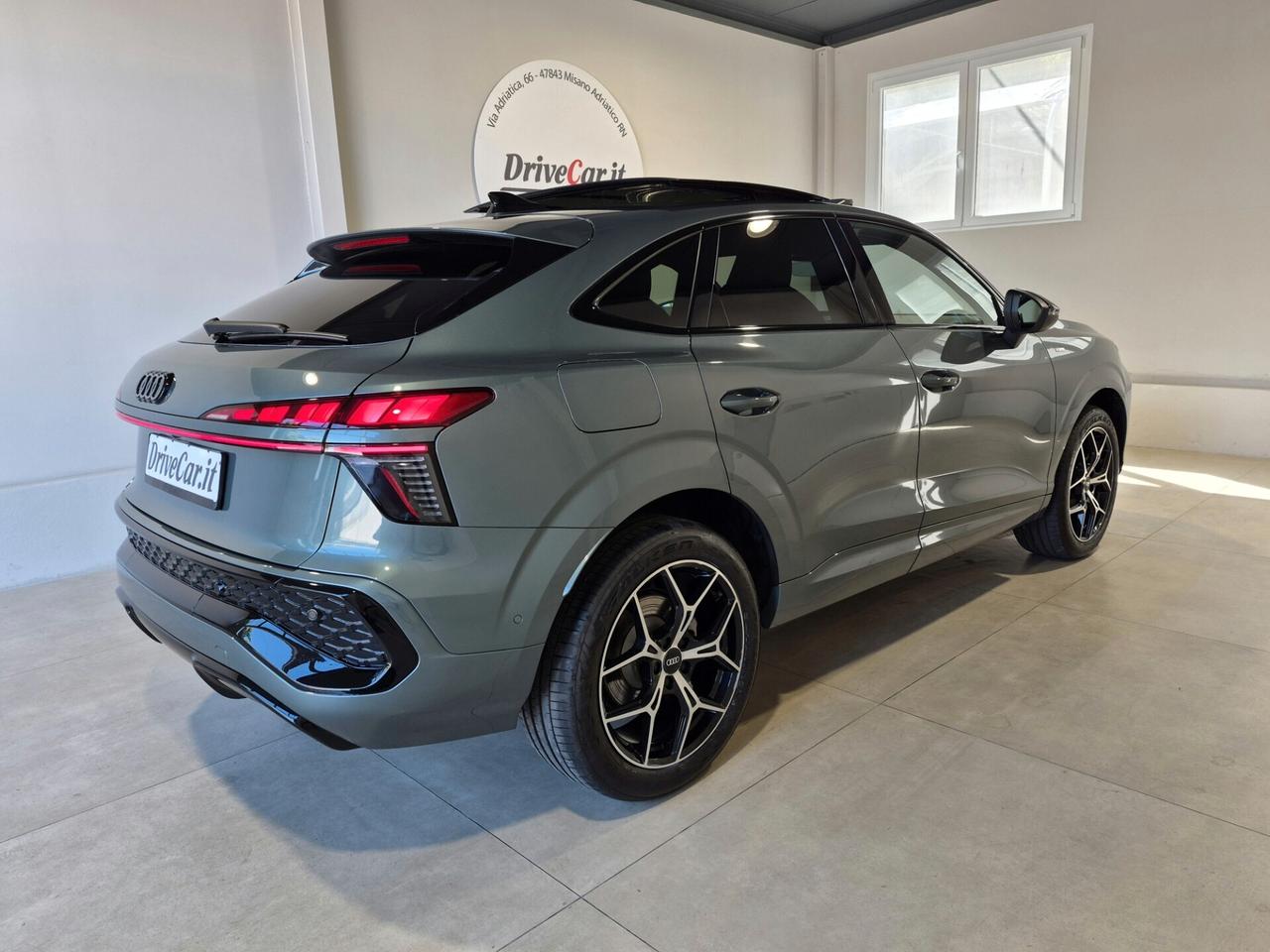 Audi Q3 SPORTBACK TFSI S LINE EDITION S-TRONIC *NUOVO MODELLO* TETTO APRIBILE PANORAMICO MATRIX COCKPIT CARPLAY TECH PLUS