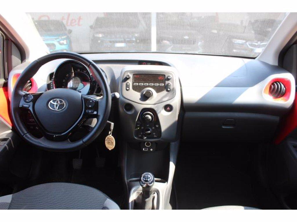 TOYOTA Aygo 5p 1.0 x-cool 72cv del 2021