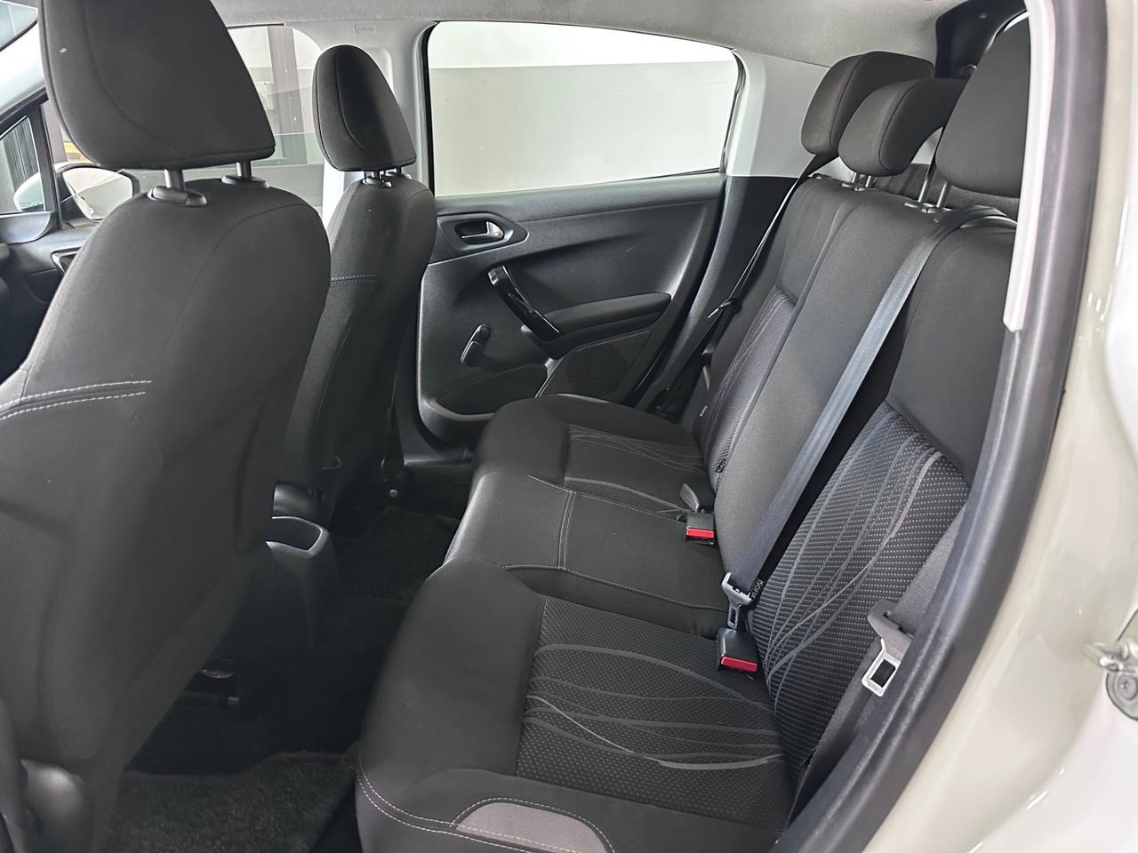 Peugeot 208 PureTech 82 5 porte Active