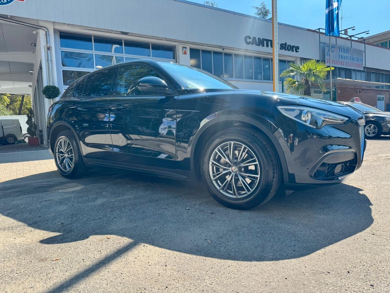 Alfa Romeo Stelvio 2.2 Turbodiesel 180 CV AT8 RWD Business