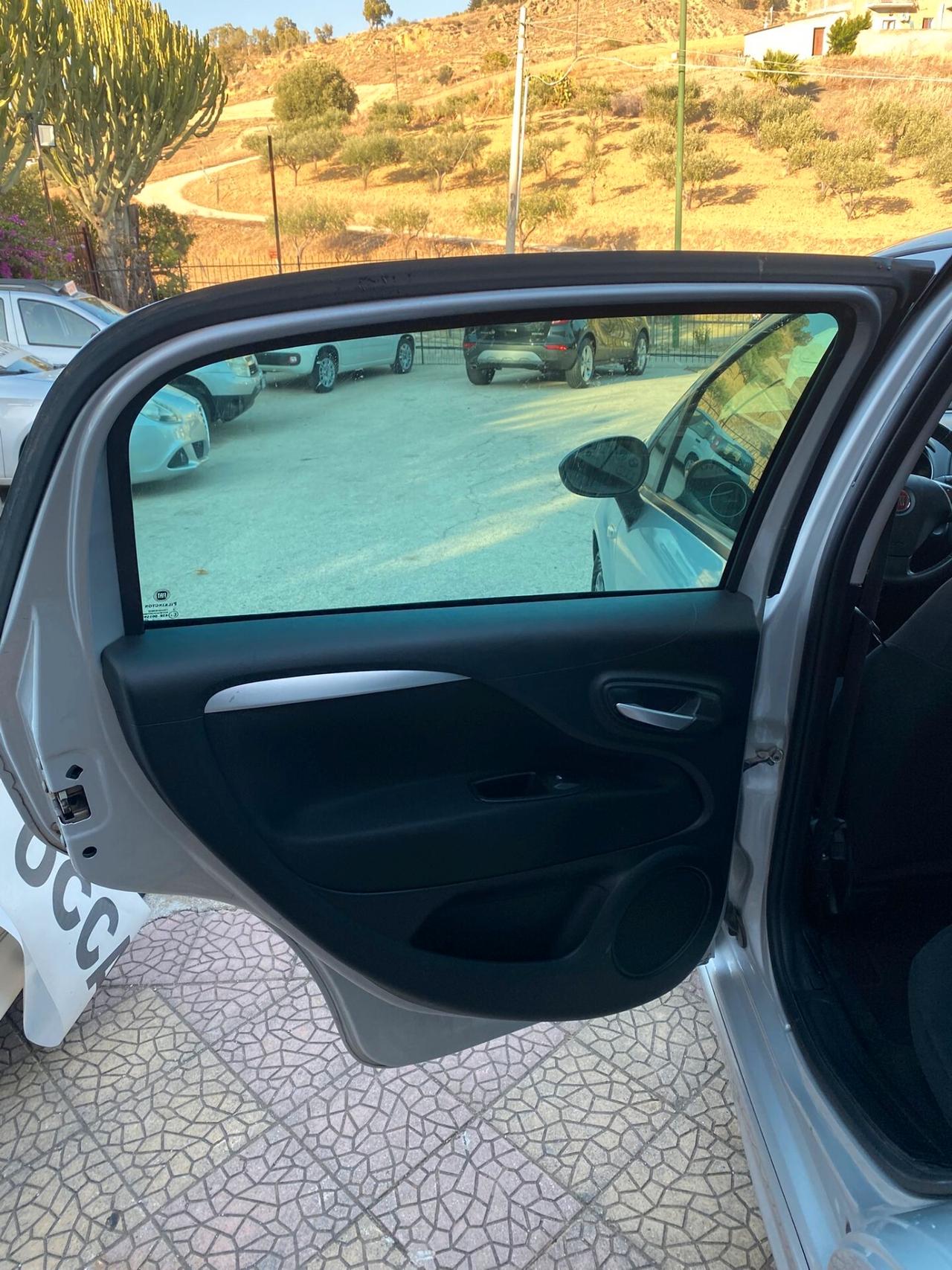 Fiat Punto Evo 1.3 Mjt 75 CV DPF 5 porte S&S Blue&Me