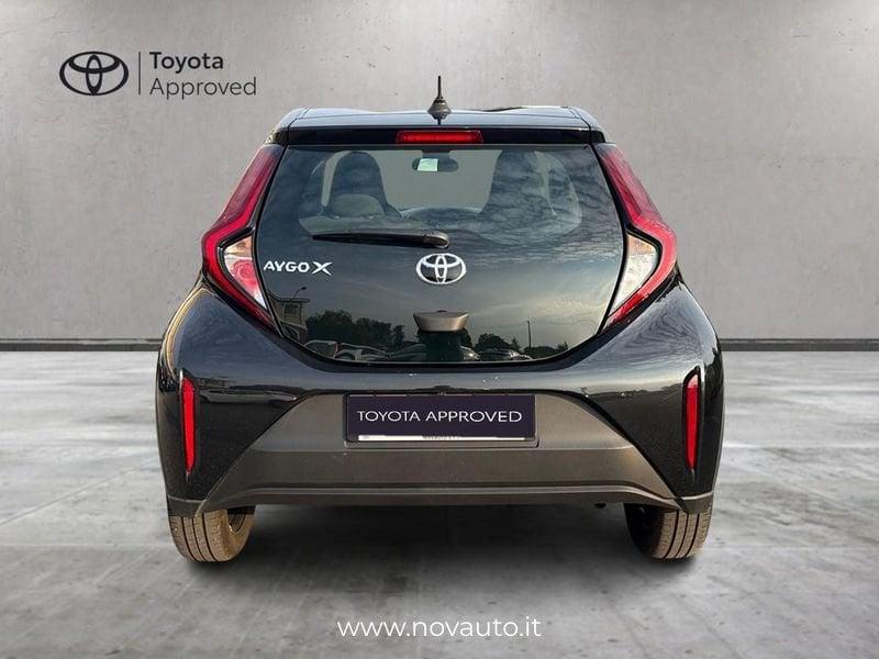Toyota Aygo X Aygo X 1.0 Active 72cv
