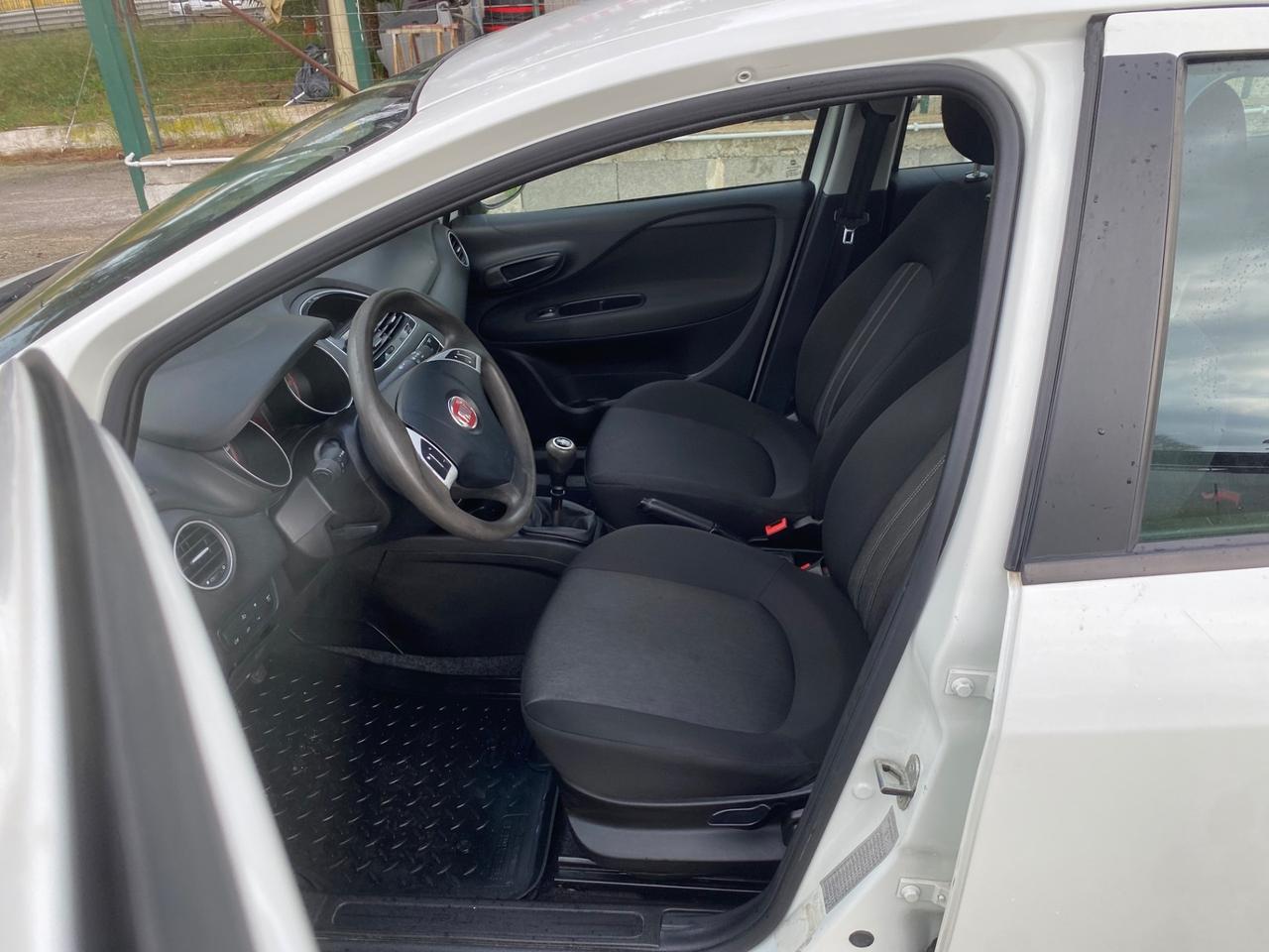 Fiat Punto 1.3 MJT II 85CV PASSAGGIO E 12 MESI GARANZIA