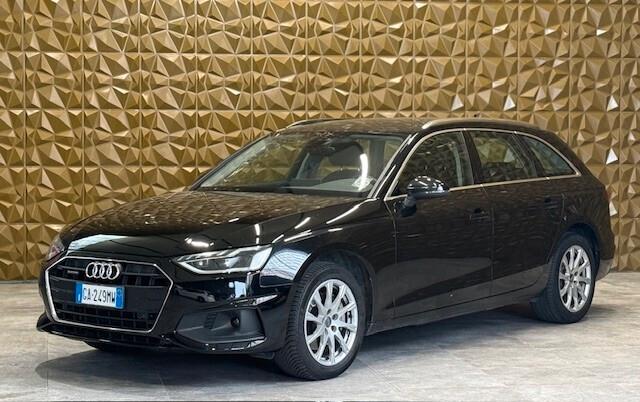 Audi A4 Avant 40 TDI quattro S tronic Business