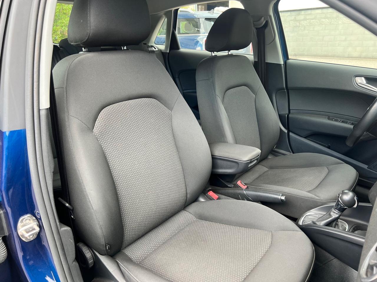 Audi A1 SPB Sportback 1.6 tdi 115cv s-tronic LED/PDC/16;