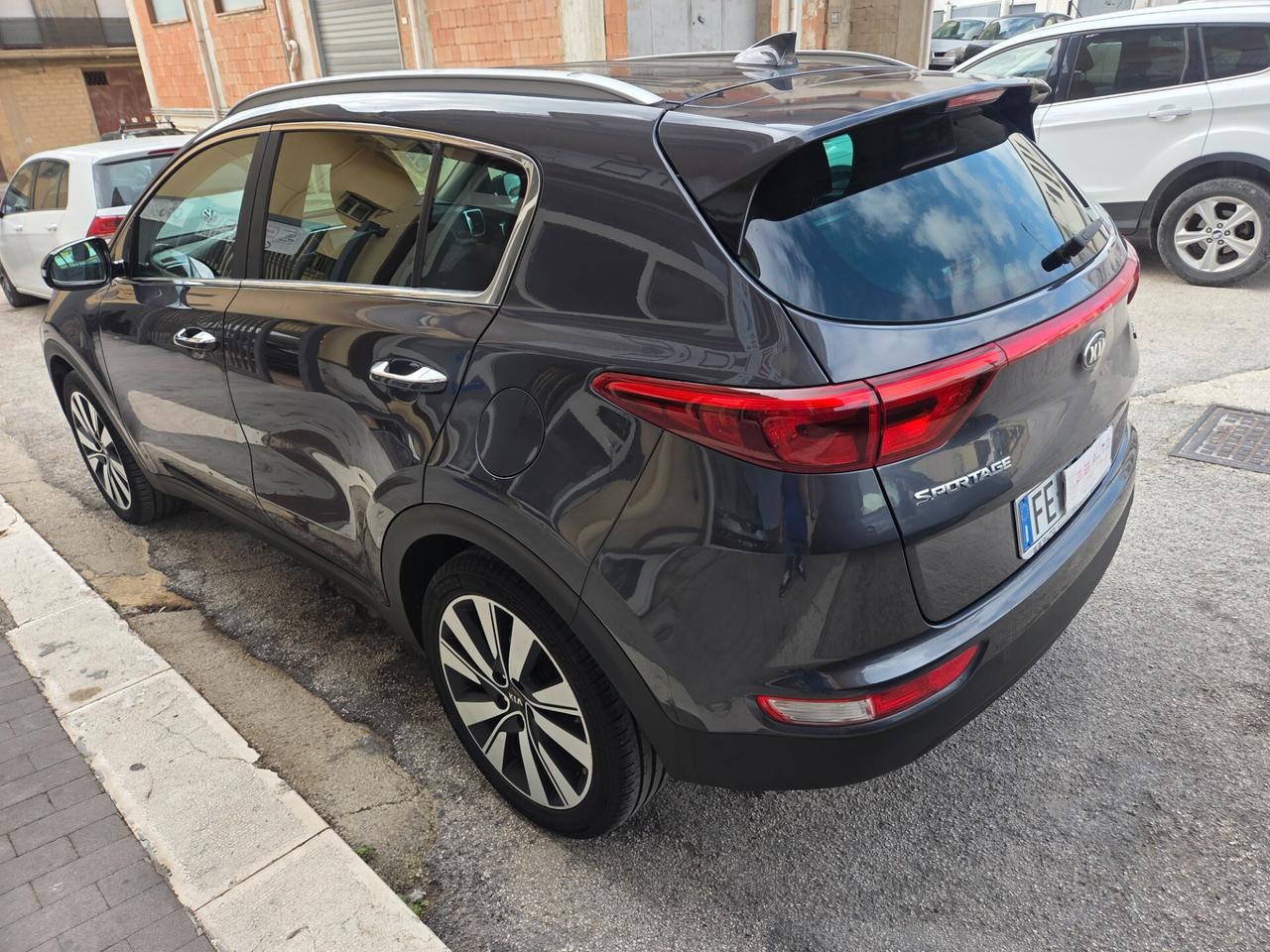 KIA SPORTAGE 1.7 DIESEL 115 CV ANNO 2016 KMCERTIF