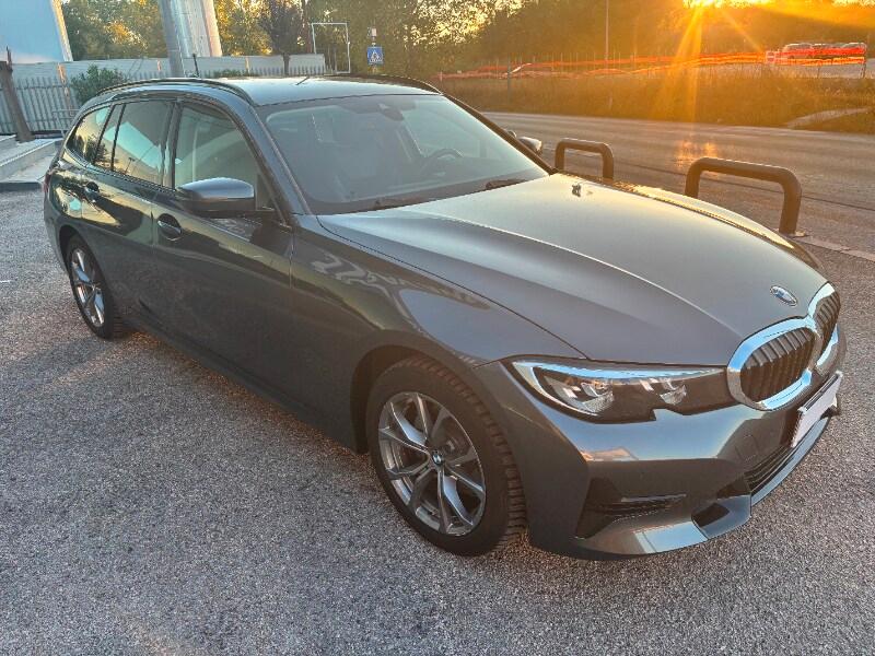 BMW Serie 3(G20/1-80/1) 320d 48V xDrive Touring...