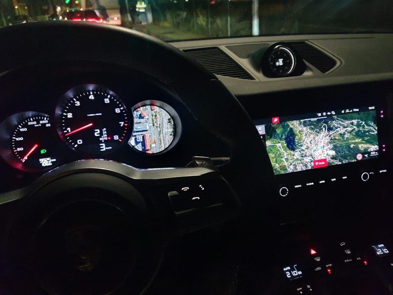 Porsche Macan 2.0 T