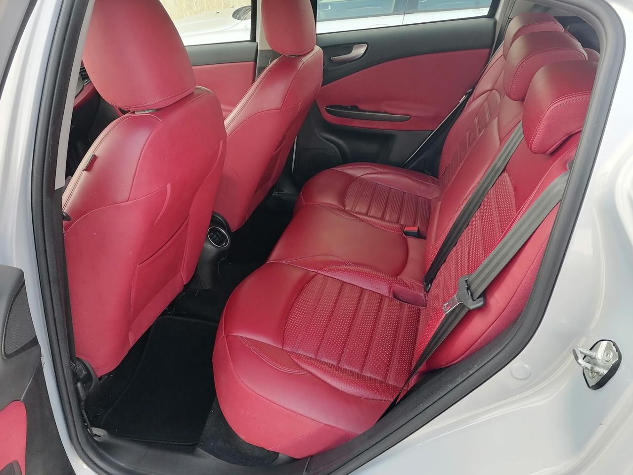 Alfa Romeo Giulietta 1.6 JTDm-2 105 CV Exclusive