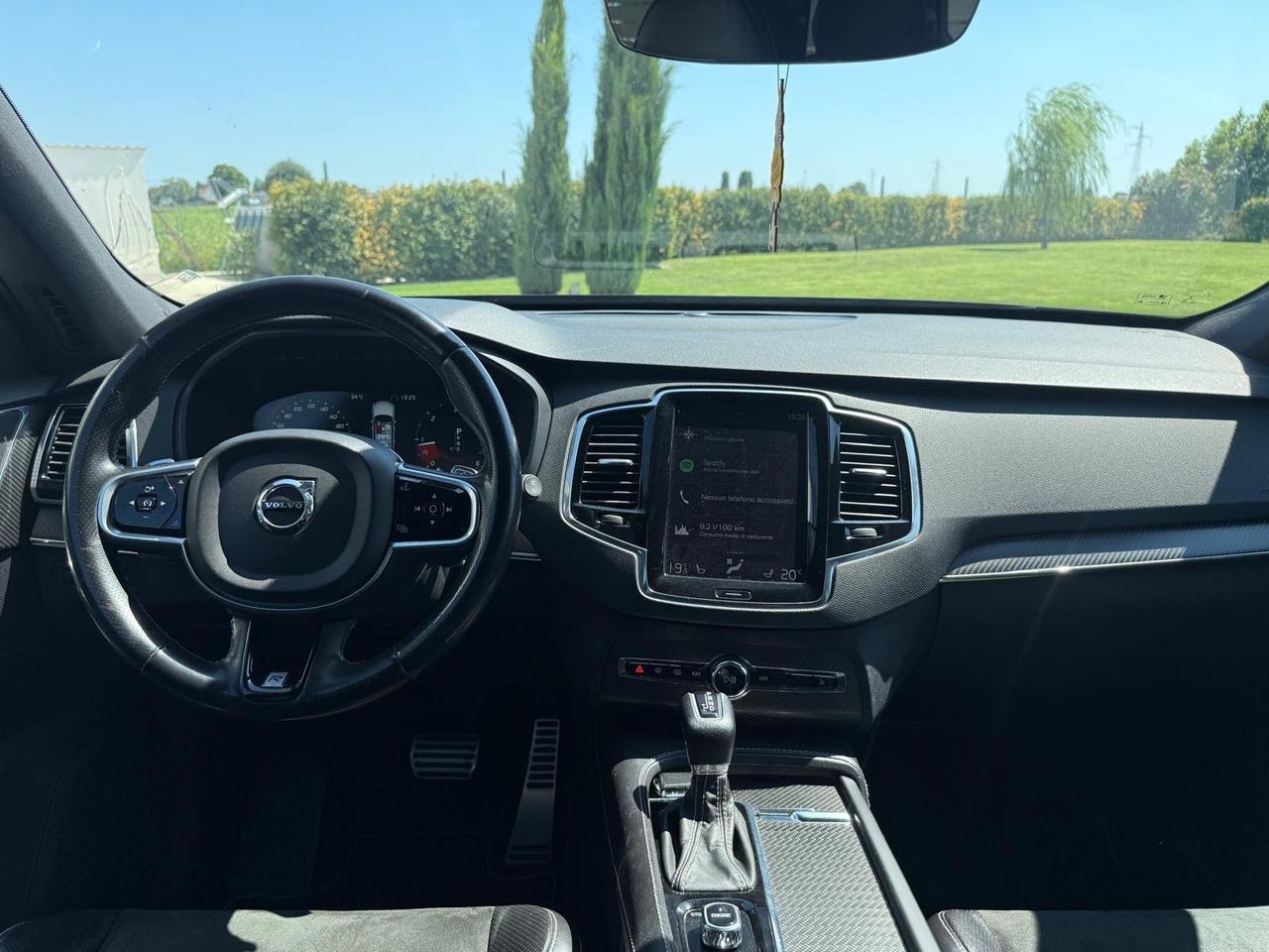 Volvo XC90 D5 AWD R-DESIGN 7 posti
