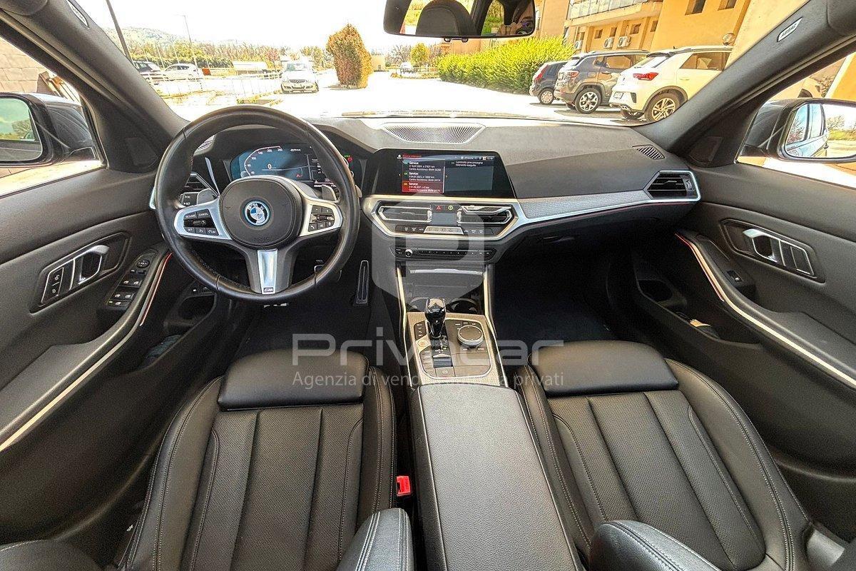 BMW 330e xDrive Touring Msport