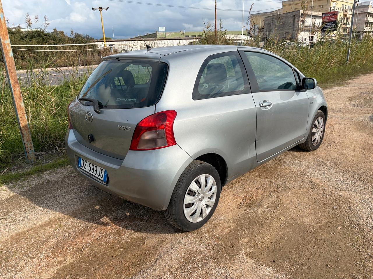 TOYOTA YARIS 1.4 D4D ANNO 2008 ADATTA NEOPATENTATI