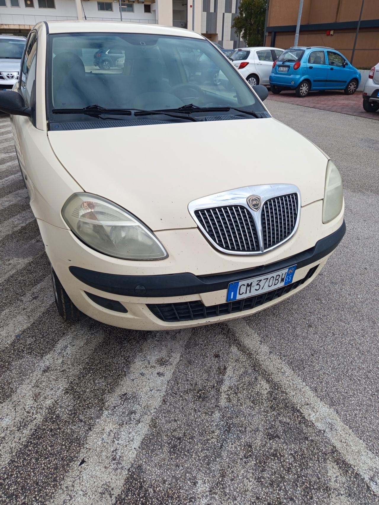 Lancia Ypsilon 1.2