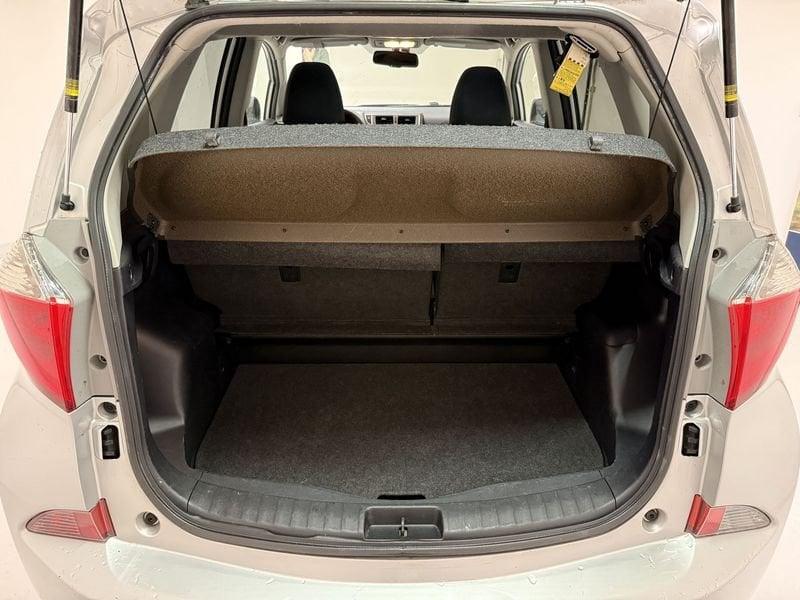 Toyota Verso-S Verso-S 1.4D MT Active