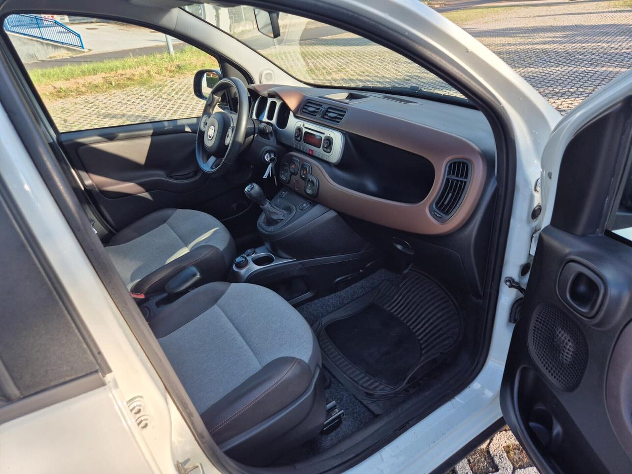 FIAT PANDA CROSS 4X4 DIESEL 95 CV
