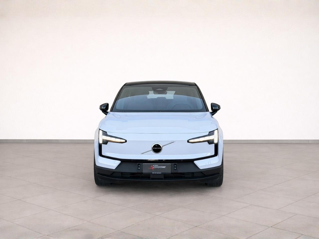 VOLVO EX30 - EX30 single motor Extended Range Plus rwd