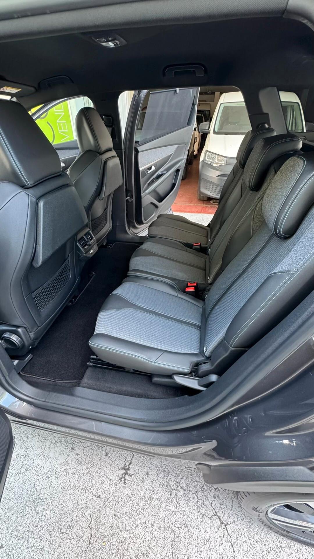 Peugeot 5008 1.5 bluehdi AllurePack GARANZIA36MESI