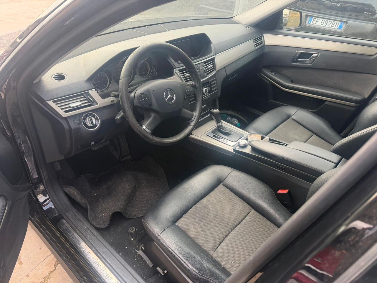 Mercedes-benz E 220 CDI Avantgarde