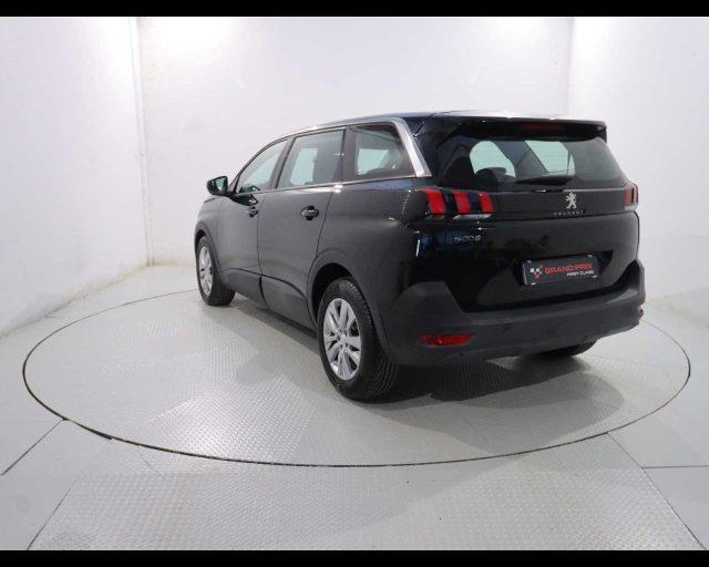 PEUGEOT 5008 BlueHDi 130 S&S EAT8 Business