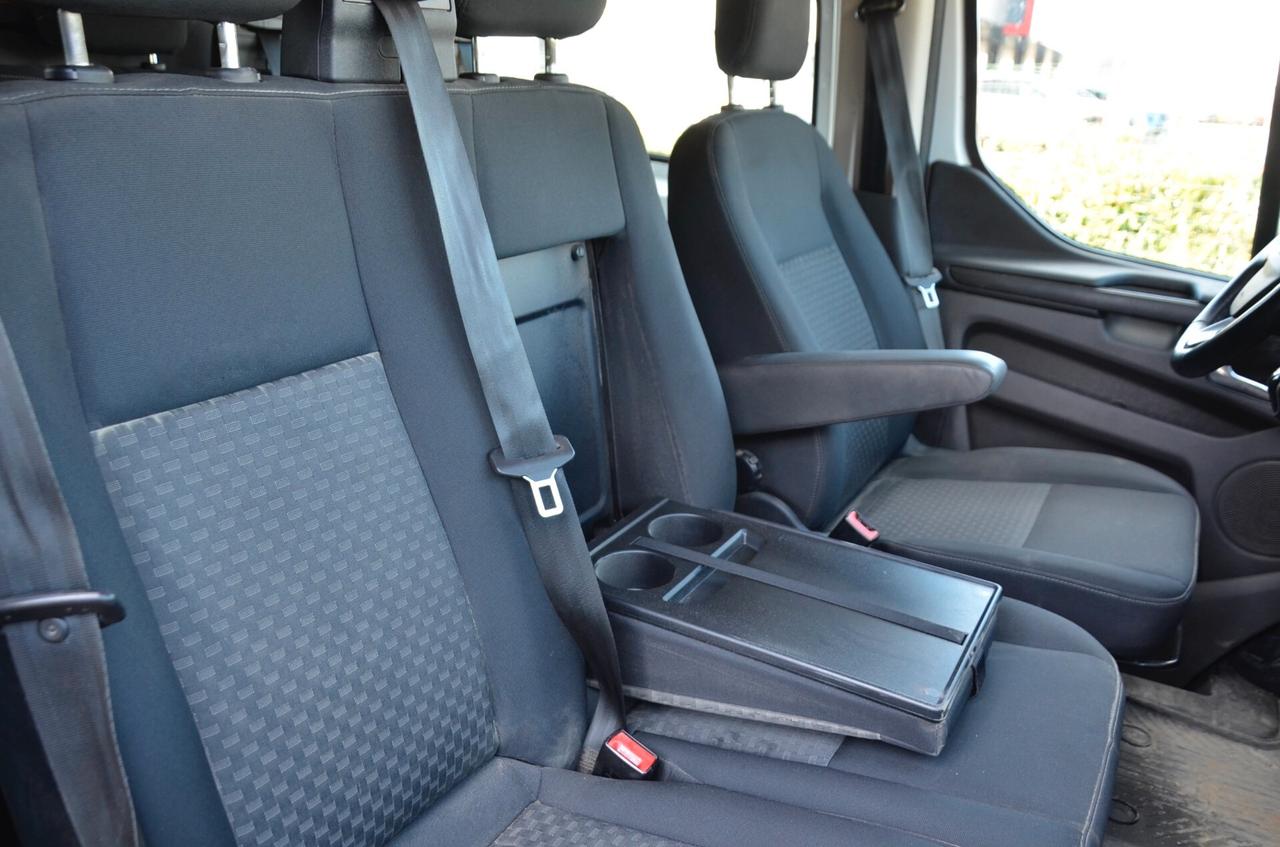 FORD TOURNEO CUSTOM 2.0d 105cv AUTOCARRO 6 POSTI, PREZZO IVA ESCLUSA, UNICOPROPRIETARIO, UFF ITALIANA, SERVICE DIMOSTRABILI, PERMUTE