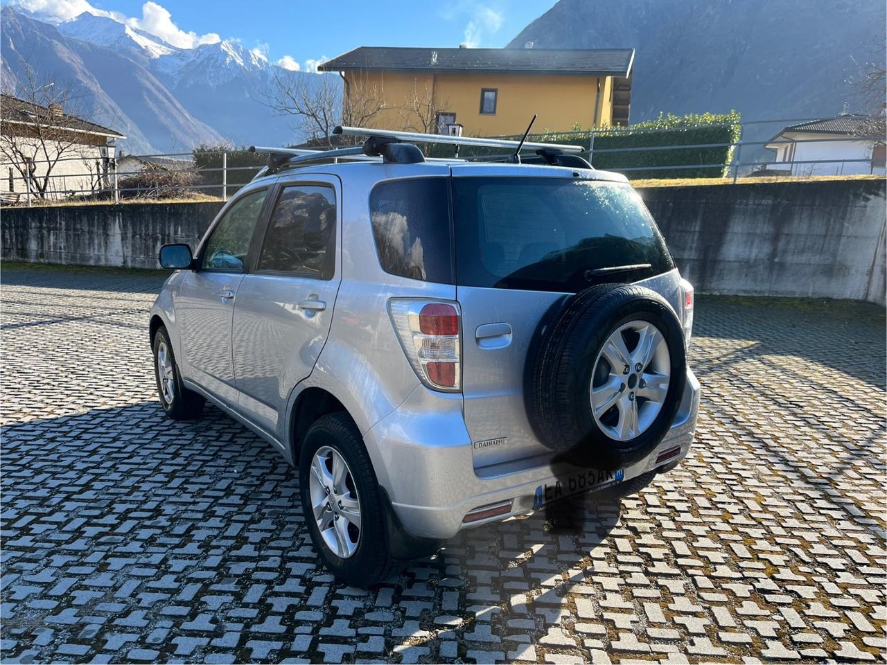 Daihatsu Terios 1.5 4WD Hiro O/F