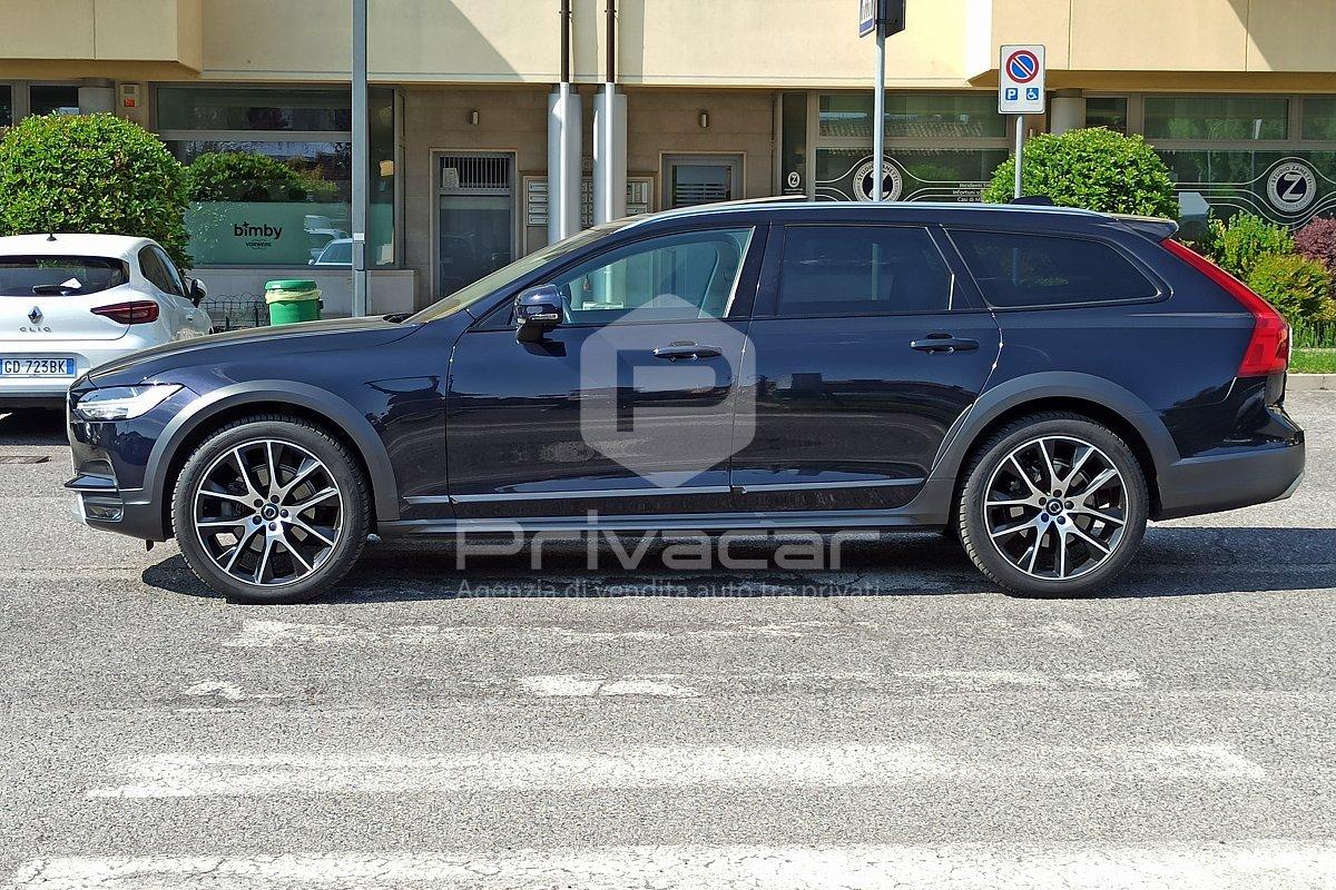 VOLVO V90 Cross Country D4 AWD Geartronic Pro