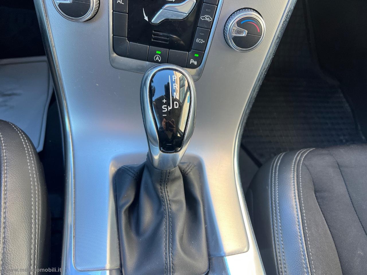 VOLVO XC60 D3 Geartronic Business 8 MARCE NAVIGATORE