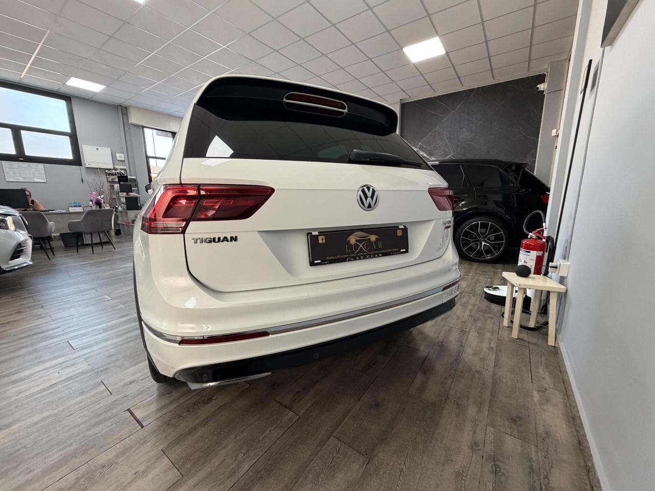 Volkswagen Tiguan 2.0 BiTDI SCR DSG 4MOTION Advanced R-Line BMT GANCIO TRAINO ELETTRICO