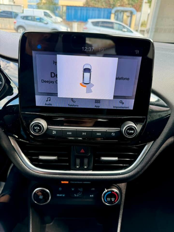 Ford Fiesta 1.5 EcoBlue 5 porte Business