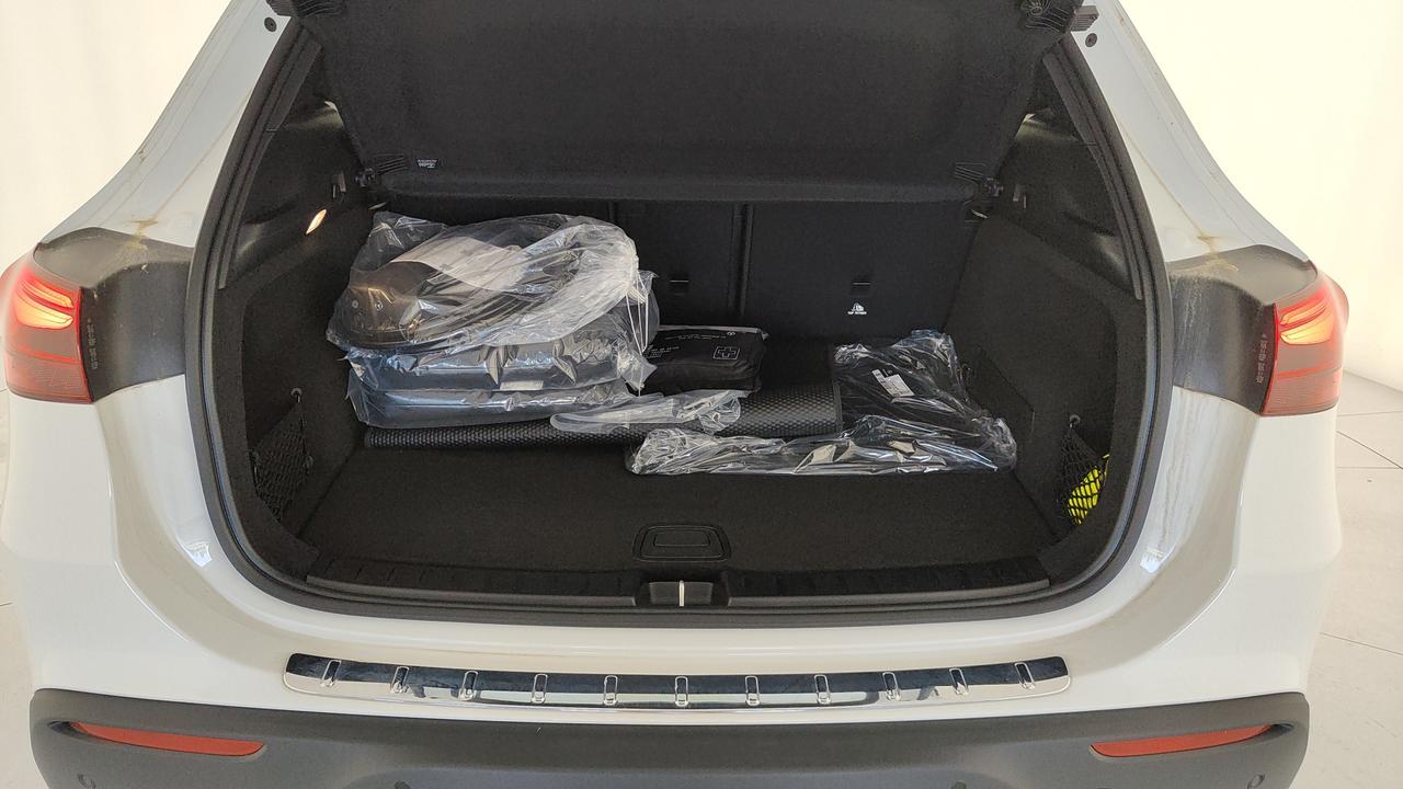 Mercedes-Benz EQA 250+
