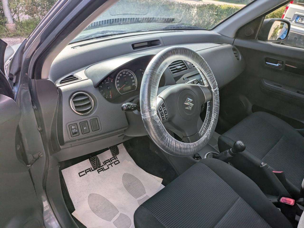 SUZUKI SWIFT 4X4 1.3 BENZINA 92CV