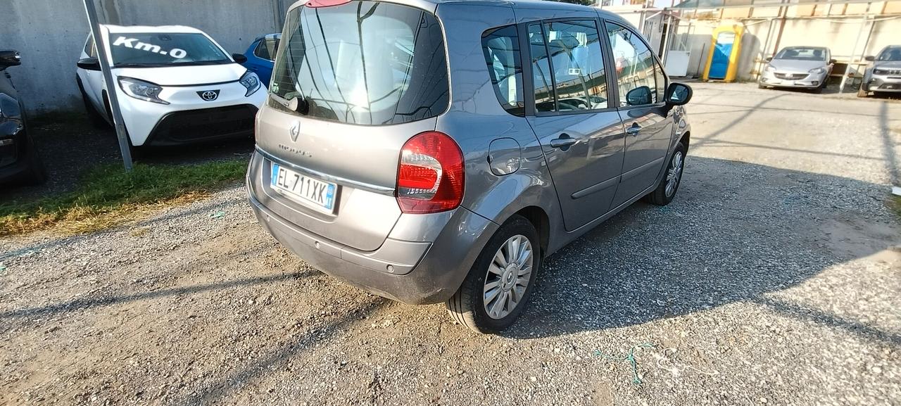 Renault Modus 1.2 16V TCE Live