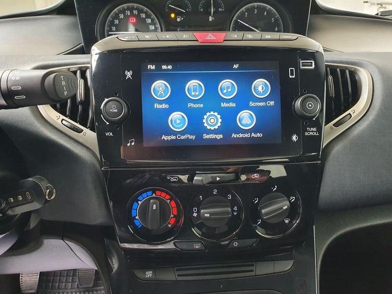 Lancia Ypsilon 1.0 FireFly 5 porte S&S Hybrid Gold TUA DA 129,00 AL MESE