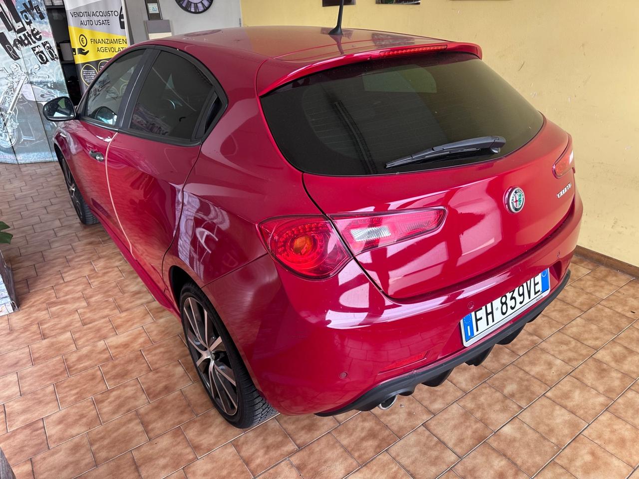 Alfa Romeo Giulietta 1.6diesel120 CV Super gancio di traino