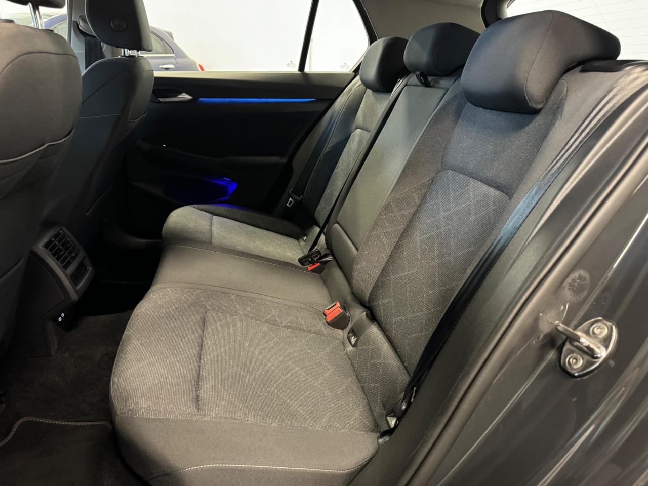 Volkswagen Golf 1.0 eTSI EVO DSG Life PREZZO REALE!!