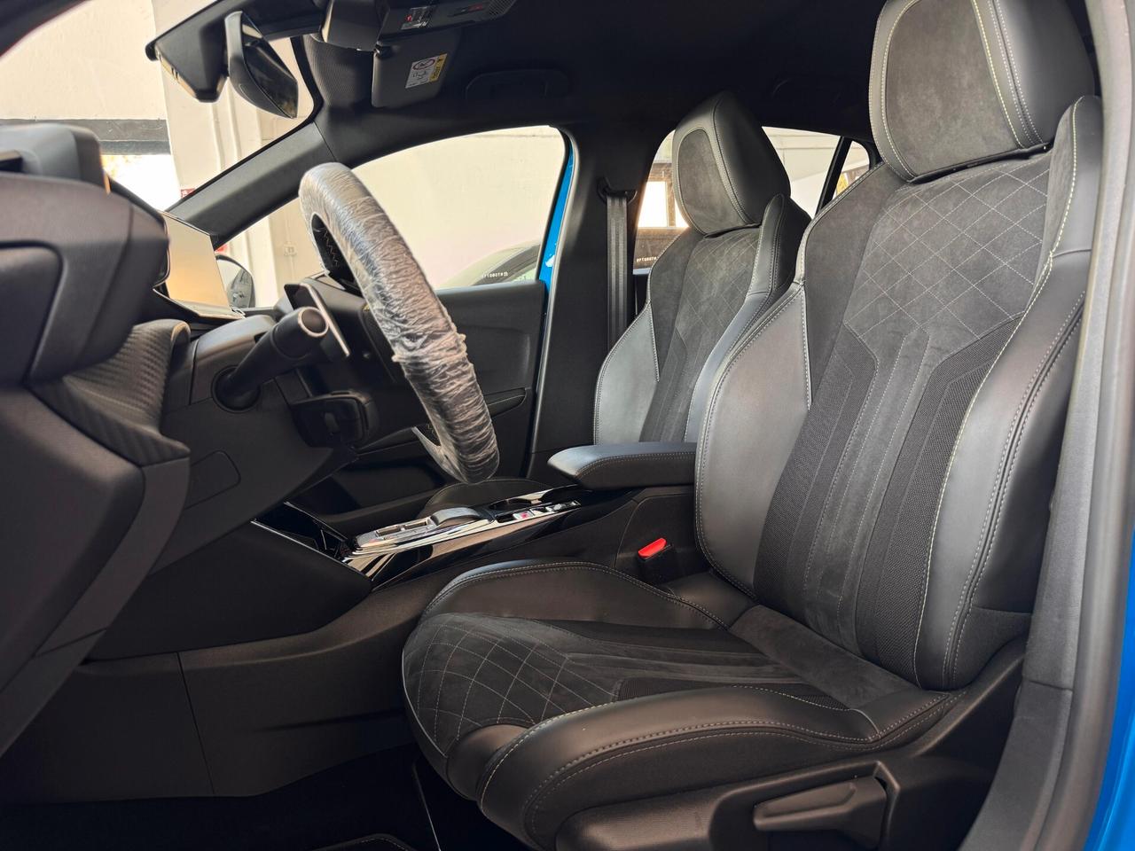 Peugeot 208 PureTech 130 Stop&Start EAT8 5 porte GT