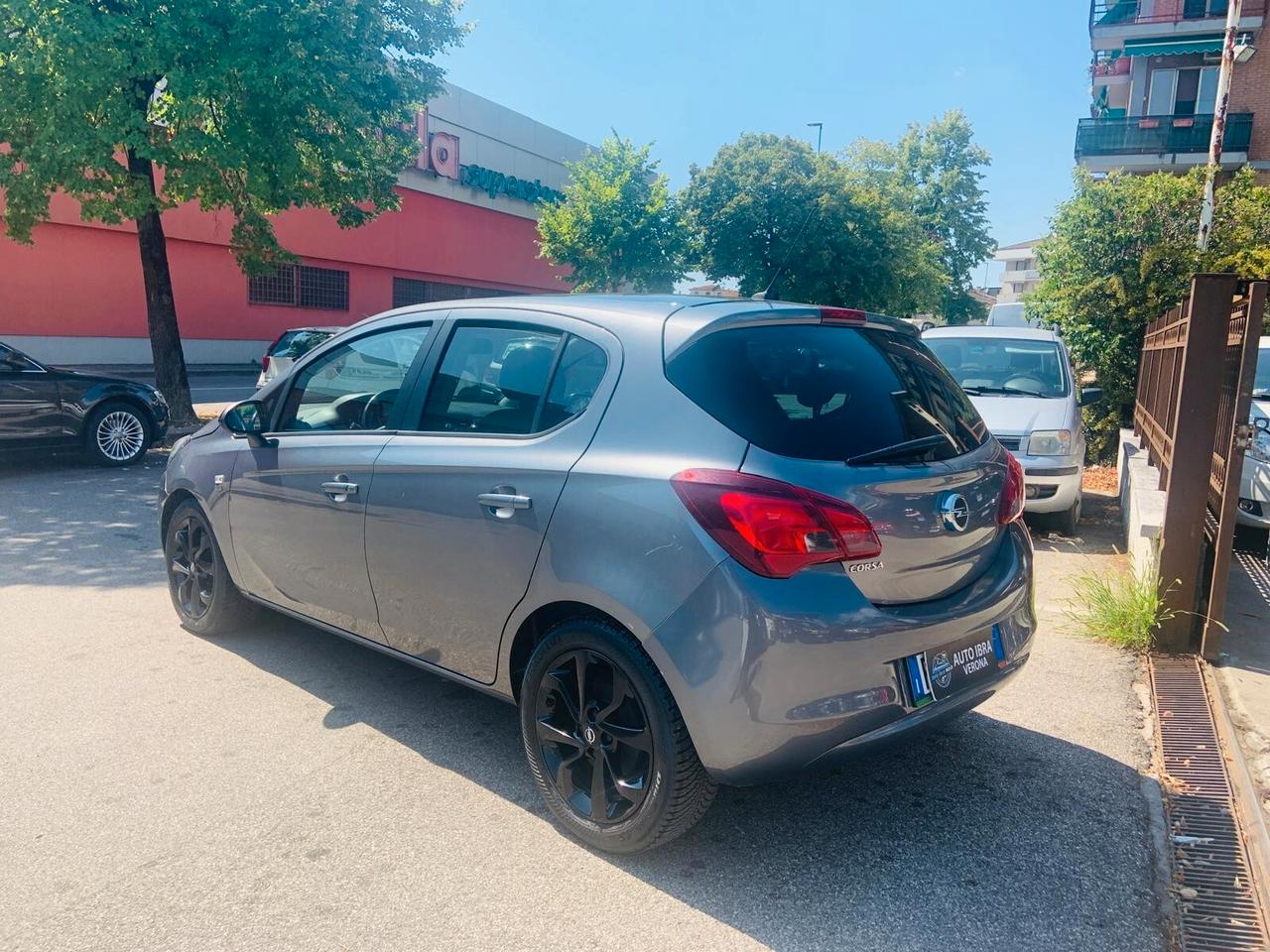 Opel Corsa 1.2 5 porte Innovation