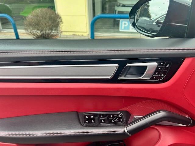 Porsche Cayenne Coupé 4.0 V8 Turbo S E-Hybrid