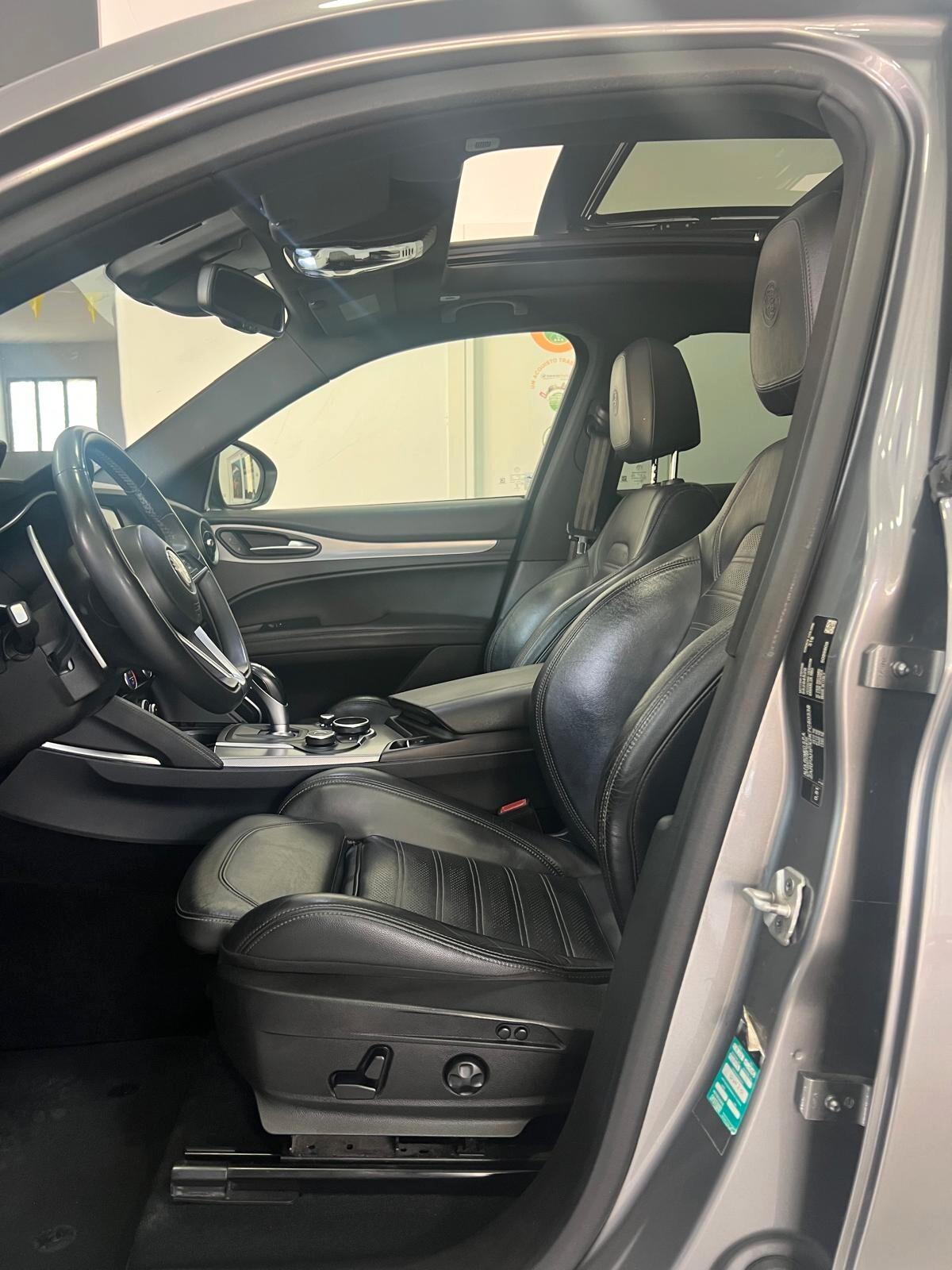 Alfa Romeo Stelvio 2.2 Turbodiesel 210 CV AT8 Q4 Executive