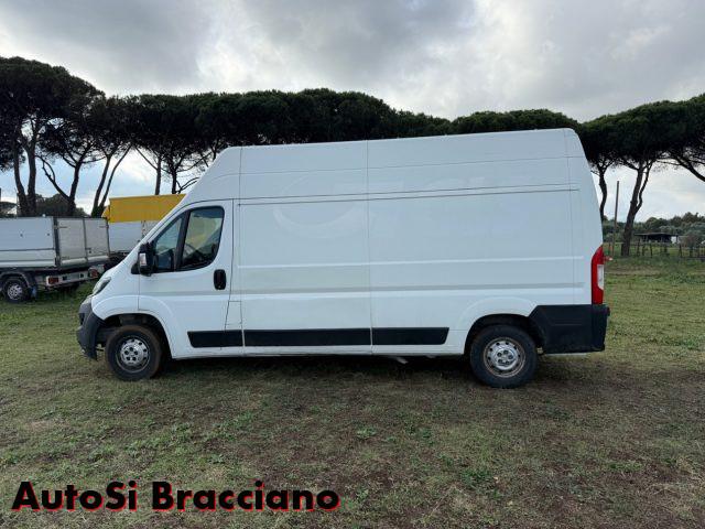 PEUGEOT Boxer 335 2.0 BlueHDi 130CV Furgone