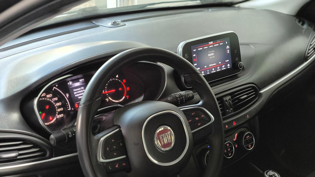 Fiat Tipo 1.6 Mjt S&S SW Lounge