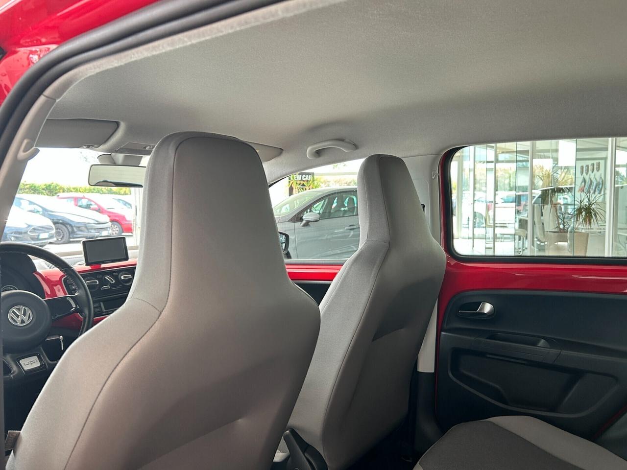 Volkswagen up! 1.0 75 CV 5p. cross up!
