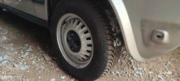 Alfa Romeo Alfetta 2.0 L (RARO TETTO APRIBILE)