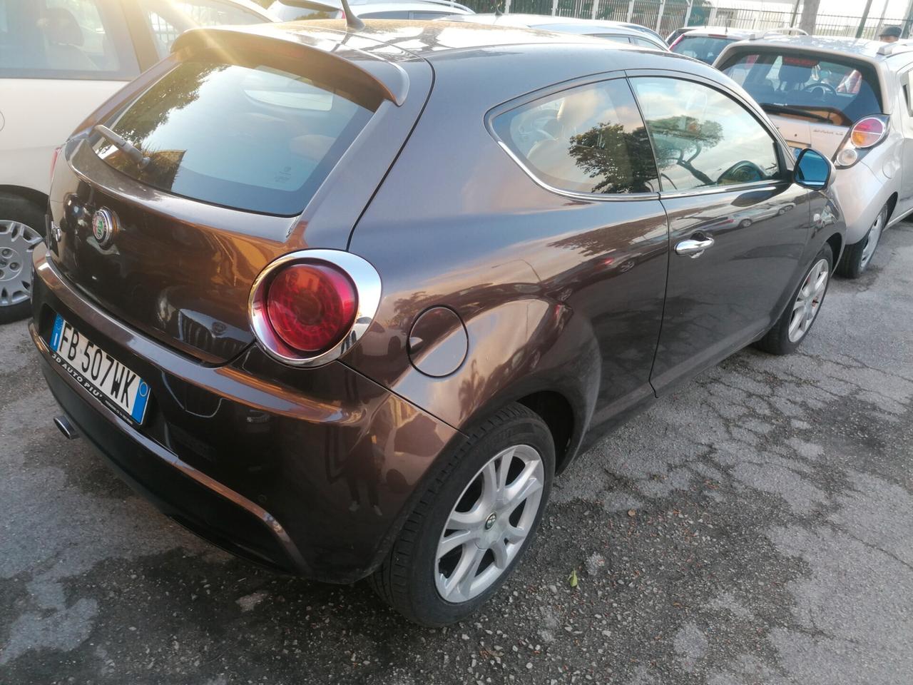 Alfa Romeo MiTo 1.3 JTDm Distinctive 2011