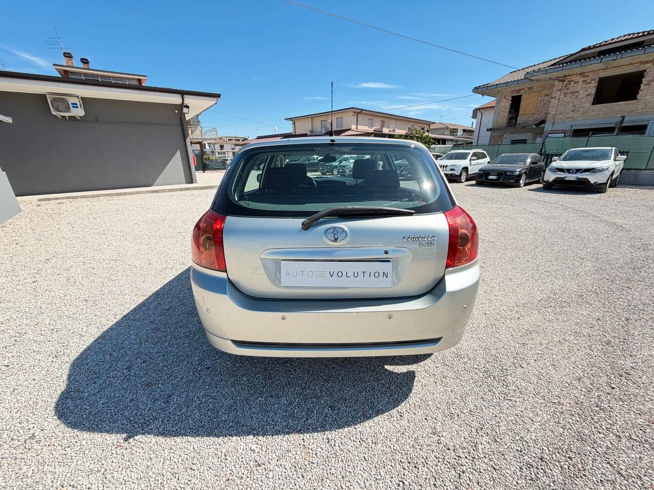Toyota Corolla 1.4 D-4D 90 cv 5 p automatica 284.610 km
