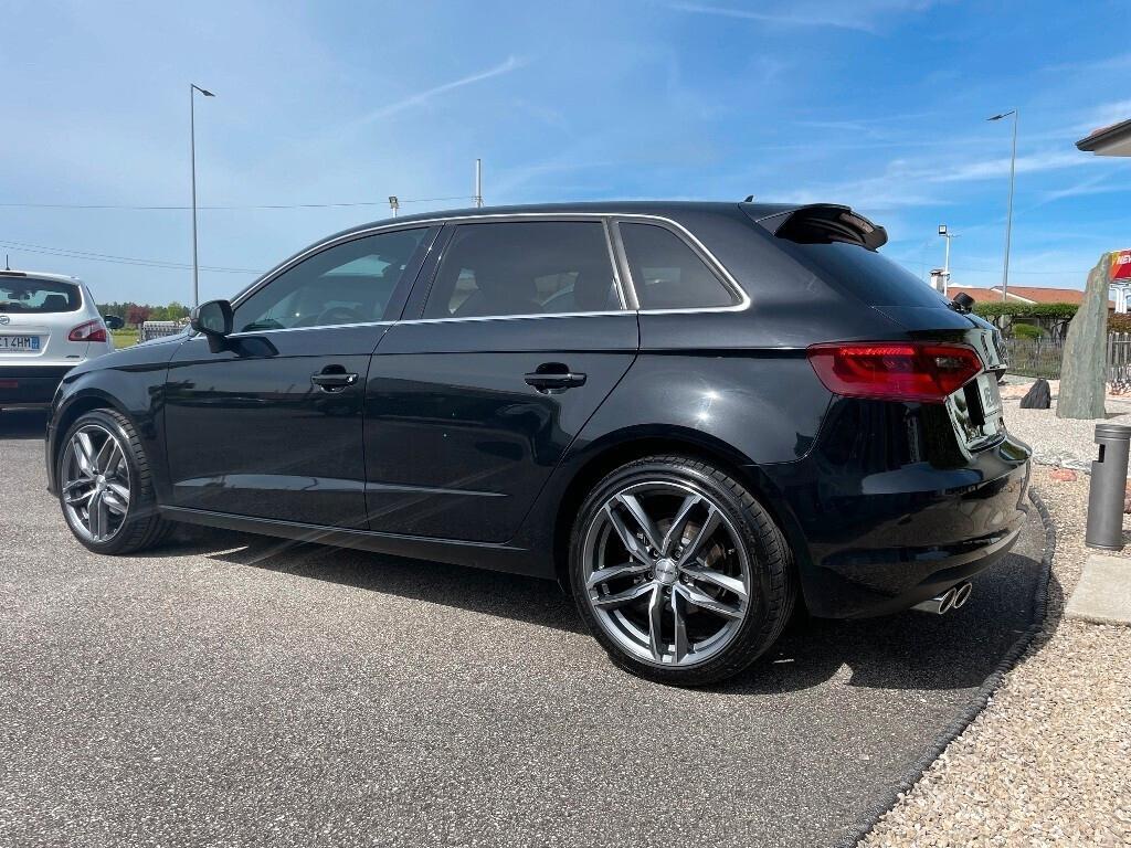 Audi A3 SPB 2.0 TDI Ambition 150cv