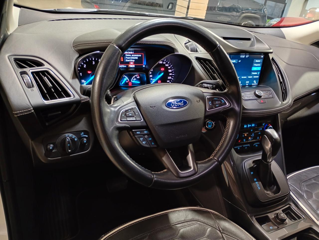 Ford Kuga 2.0 TDCI 150 CV S&S 4WD Powershift Vignale