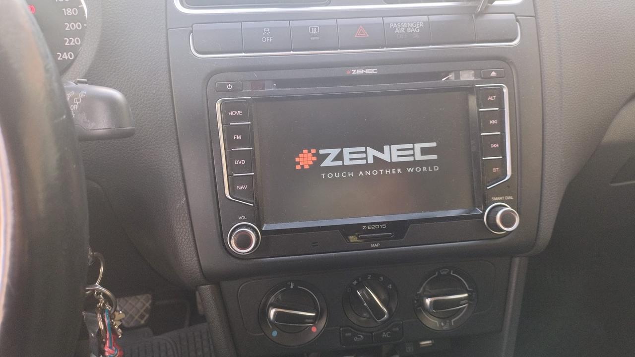 Volkswagen Polo 5 Porte adatta a neopatentati