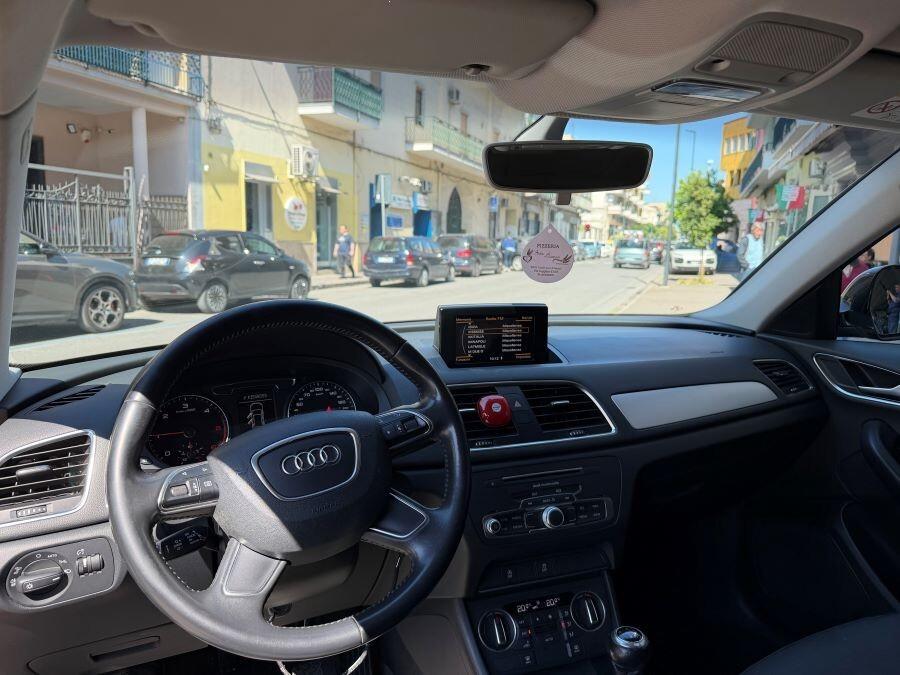AUDI Q3 2.0 TDI 120 CV BUSINESS CERTIFICATA NUOVA